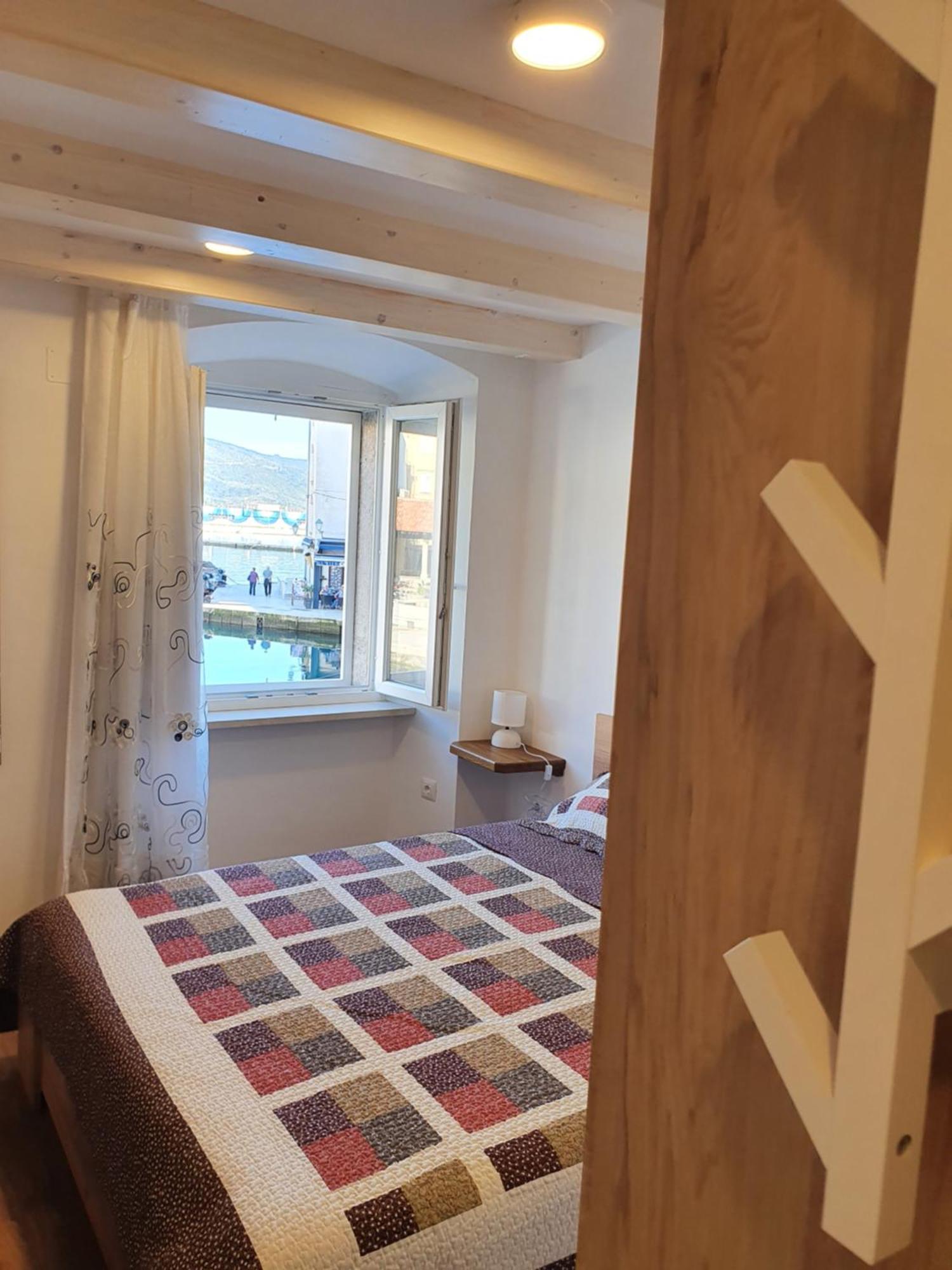 Room Cs Црес Экстерьер фото